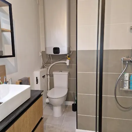 T2 Cap D'agde Centre Port Apartment *